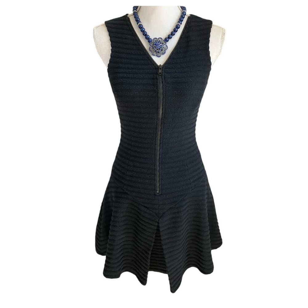 Theory Black Fit Flare Zippered Dress Size 2